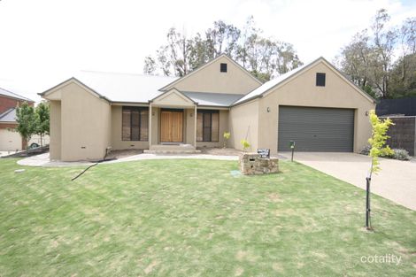 23-24 Nevair Ct, Highton, VIC 3216