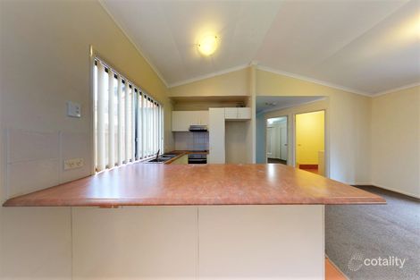 Property photo of 38 Birkenhead Crescent Forest Lake QLD 4078