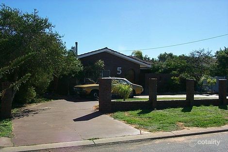 5 Chant Ct, Tarcoola Beach, WA 6530