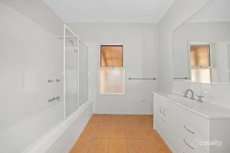 Property photo of 9 Baker Street Wurruk VIC 3850