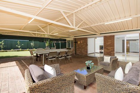 Property photo of 26 Tenterden Way Gosnells WA 6110