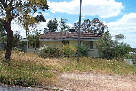2 Christmass St, Northam, WA 6401
