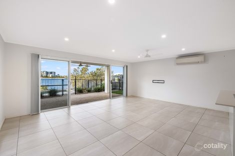 Property photo of 64 Reflection Crescent Birtinya QLD 4575