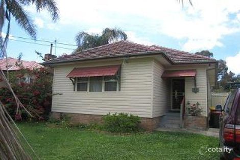 Property photo of 11 Harcourt Avenue East Hills NSW 2213