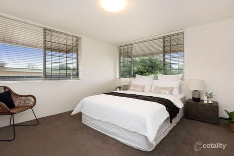 Property photo of 1/363 Cavendish Road Coorparoo QLD 4151