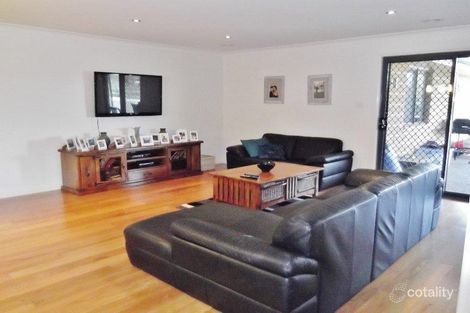 Property photo of 14 Jordan Place Young NSW 2594