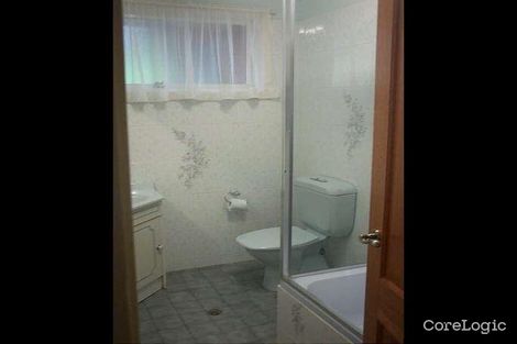 Property photo of 2 Mikarie Place Kirrawee NSW 2232