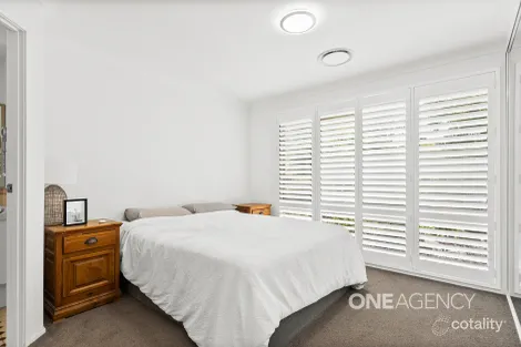 Property photo of 5 Meroo Close Flinders NSW 2529