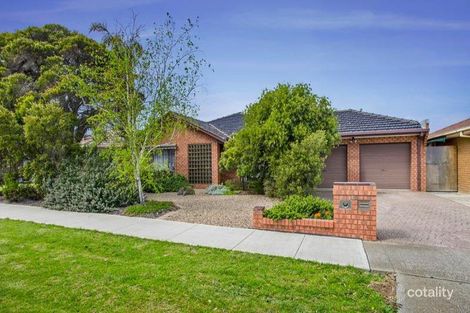 Property photo of 112 Parmelia Drive Taylors Lakes VIC 3038