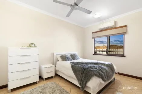 Property photo of 21 Moynes Court Baynton WA 6714