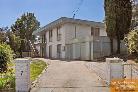Property photo of 7 Corin Place Crestwood NSW 2620