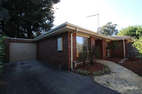 Property photo of 2/47 Cheviot Avenue Berwick VIC 3806