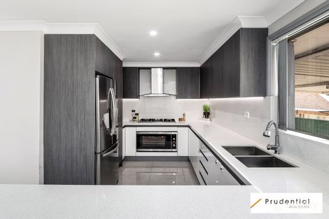 Property photo of 24 Brisbane Avenue Lurnea NSW 2170
