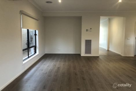 Property photo of 4 Keppel Way Mickleham VIC 3064