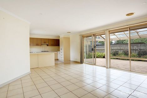 Property photo of 2/25 Ivan Avenue Edithvale VIC 3196