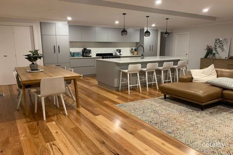 30 Glenfern Ave, Upwey, VIC 3158