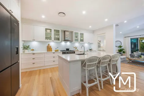 Property photo of 3 Amberly Circle Little Mountain QLD 4551