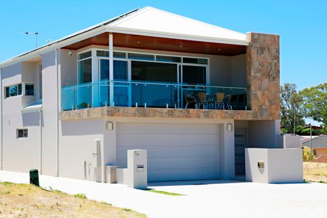 Property photo of 135 Ormsby Terrace Silver Sands WA 6210