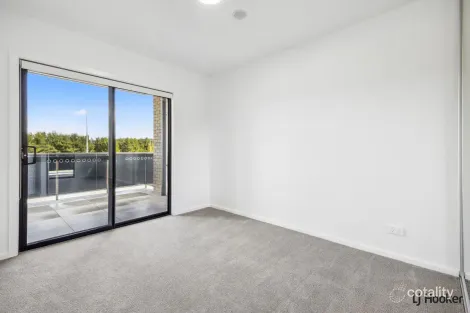 Property photo of 51/2 Cornelius Street Coombs ACT 2611
