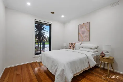 Property photo of 229 Dalton Road Lalor VIC 3075