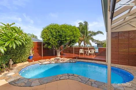 27 Coorabie Cres, Hallett Cove, SA 5158