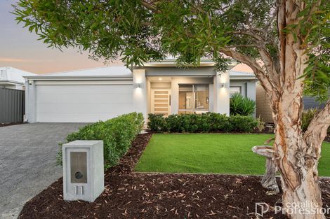 Property photo of 11 Kemble Way Caversham WA 6055