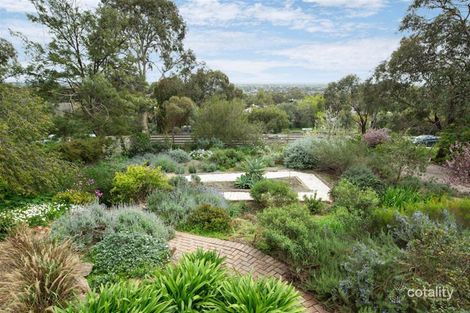 Property photo of 13 Beagle Terrace Lynton SA 5062