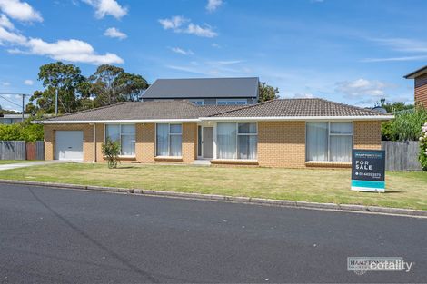 Property photo of 1 Somerset Esplanade Somerset TAS 7322