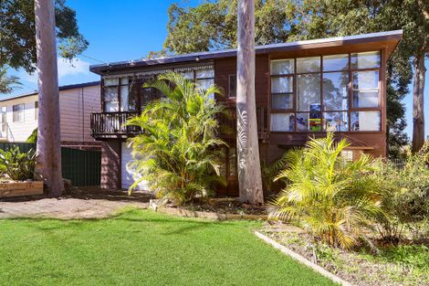 13 Kilkenny Pde, Berkeley Vale, NSW 2261