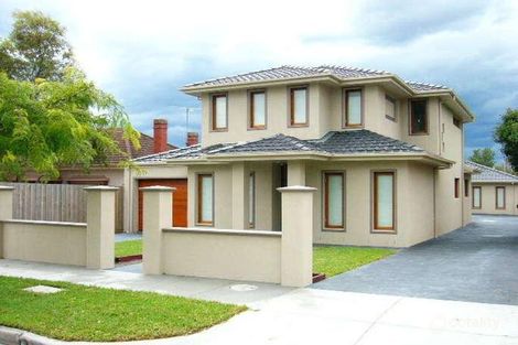 Property photo of 2/20 Kooringa Road Carnegie VIC 3163