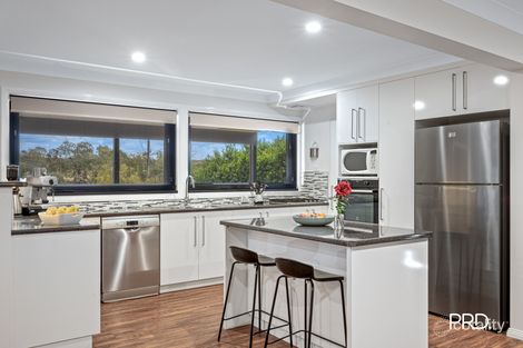 Property photo of 43 Bunnal Avenue Winmalee NSW 2777
