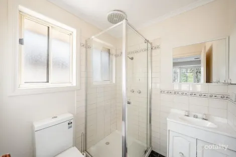 Property photo of 18 Briardale Drive Werribee VIC 3030