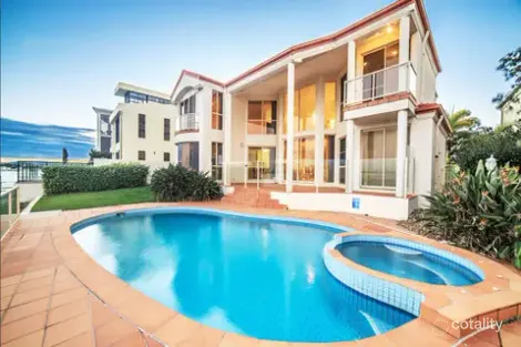 Property photo of 25 King Arthurs Paradise Point QLD 4216