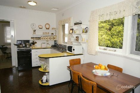 Property photo of 11 White Court Nunawading VIC 3131