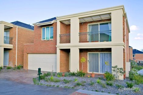 Property photo of 2 Woodlands Grove Mitcham VIC 3132