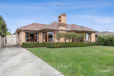 Property photo of 9 Orama Avenue Wendouree VIC 3355