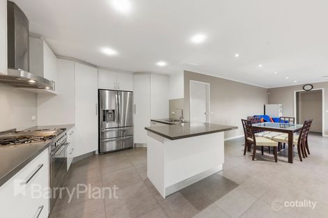 Property photo of 6 Maculata Close St Albans VIC 3021