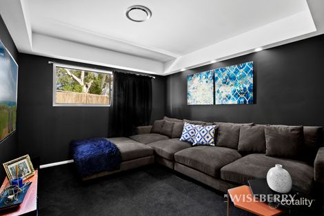 Property photo of 5 Muru Close Blue Haven NSW 2262