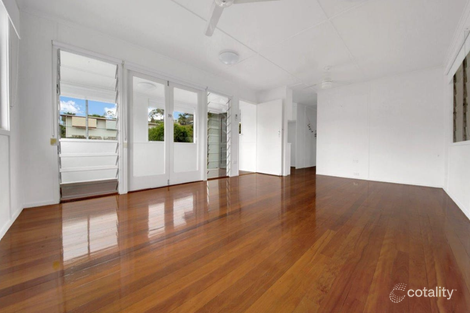 Property photo of 1 Byrne Street West Gladstone QLD 4680