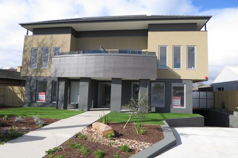 Property photo of 103/214 Warrigal Road Oakleigh South VIC 3167