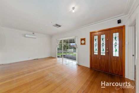 Property photo of 54 Welwyn Parade Deer Park VIC 3023