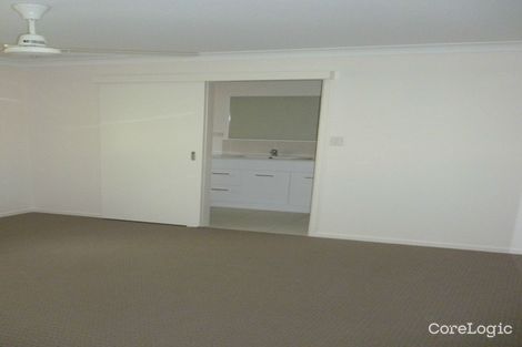 Property photo of 15 Jane Crescent Gracemere QLD 4702