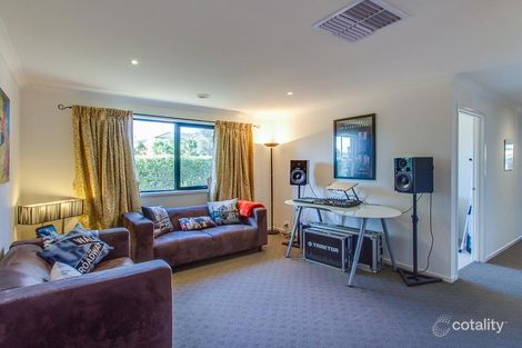Property photo of 5 Papillon Parade Tarneit VIC 3029