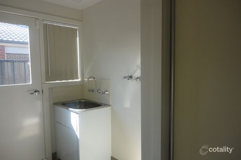 Property photo of 44 Hewett Drive Point Cook VIC 3030