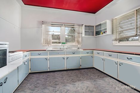 Property photo of 33 Woodland Road Chester Hill NSW 2162