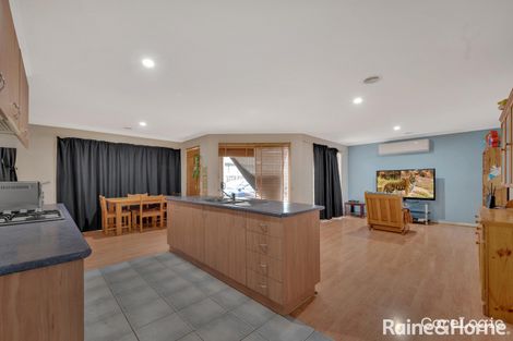 Property photo of 17 Sirius Way Kurunjang VIC 3337