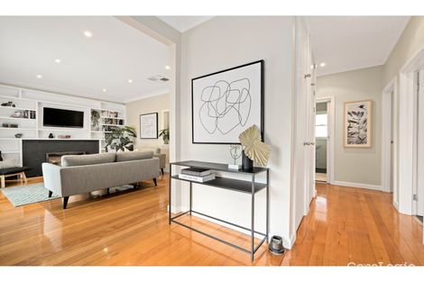 Property photo of 32 Kelly Street Wodonga VIC 3690