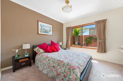 Property photo of 15 Heaths View Paynesville VIC 3880