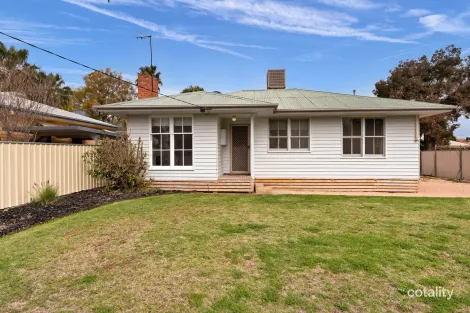 Property photo of 17 Jenkins Place Mildura VIC 3500
