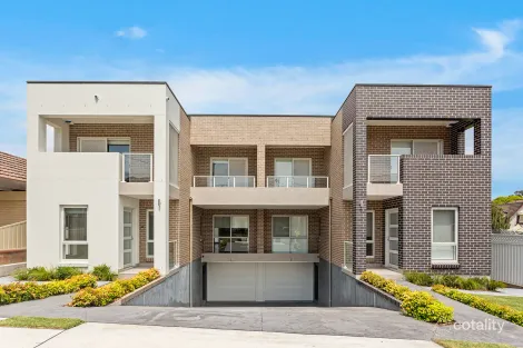 69 Donald St, Hurstville, NSW 2220